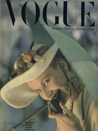 【洋書・レア】ヴィンテージ 古本 - Keenan Brigid by edition Japanese 1947-1957 VOGUE in Dior 1947年7月号 Vogue 趣味・スポーツ・実用