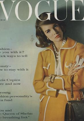 【アンティーク】1960年8月　Vogue The 1960s: 1960 | The Complete Vogue Archive